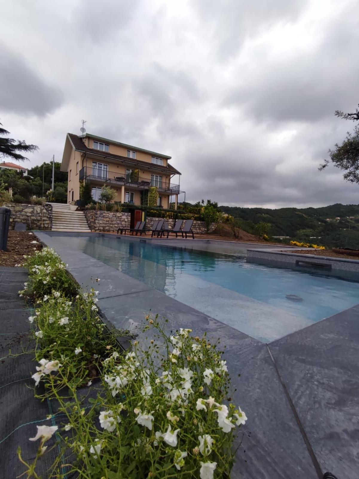 Podere Belvedere Монелья Экстерьер фото